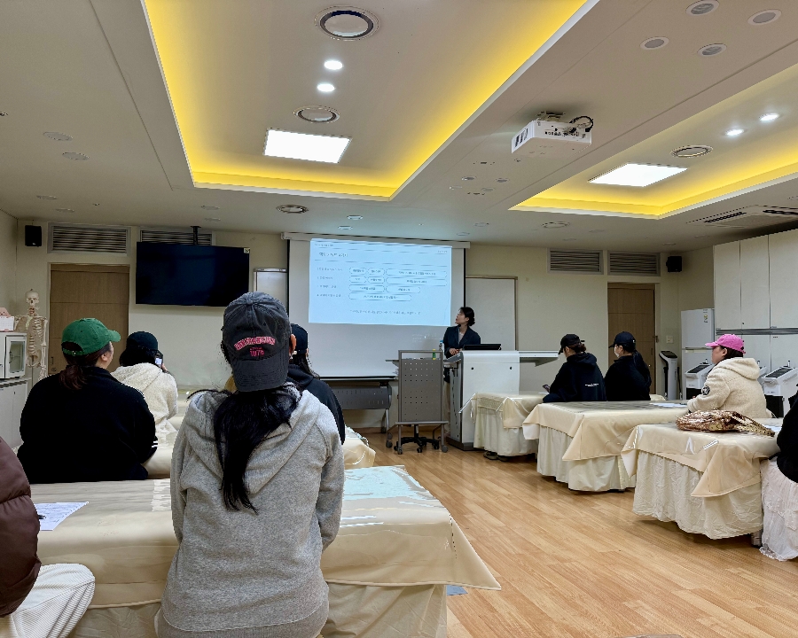 리움 뷰티랩 주샛별 원장님 특강 진행 대표이미지