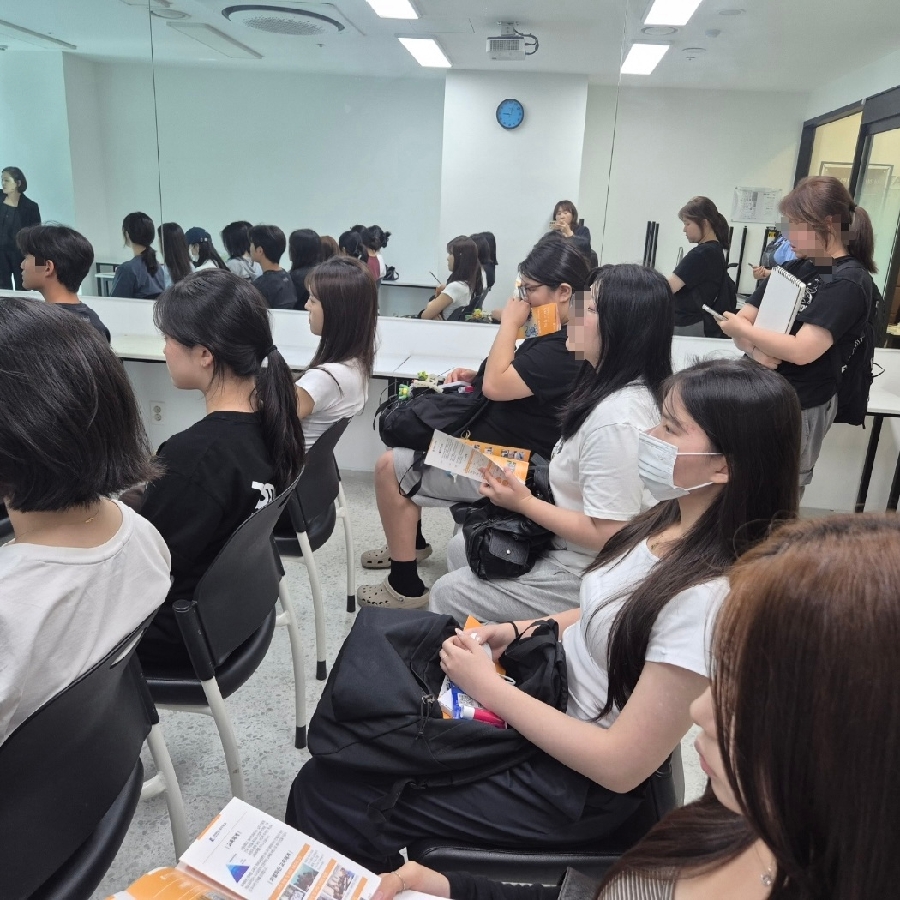 부산올댓 뷰티아카데미 전공특강 및 입시설명회 대표이미지