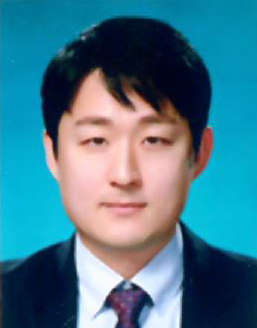박찬석 사진