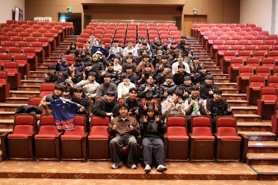 2025년도 졸업생 특강 대표이미지