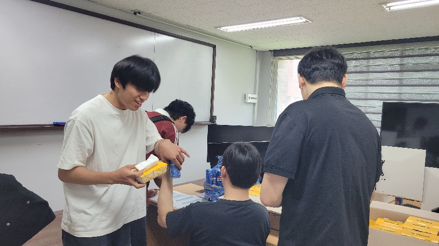 25년도 미디어콘텐츠학부  간식이벤트(기말) 대표이미지