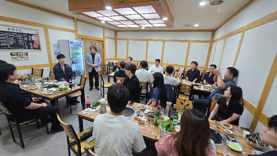 25학년도 총학생회장단 간담회 및 석식 대표이미지